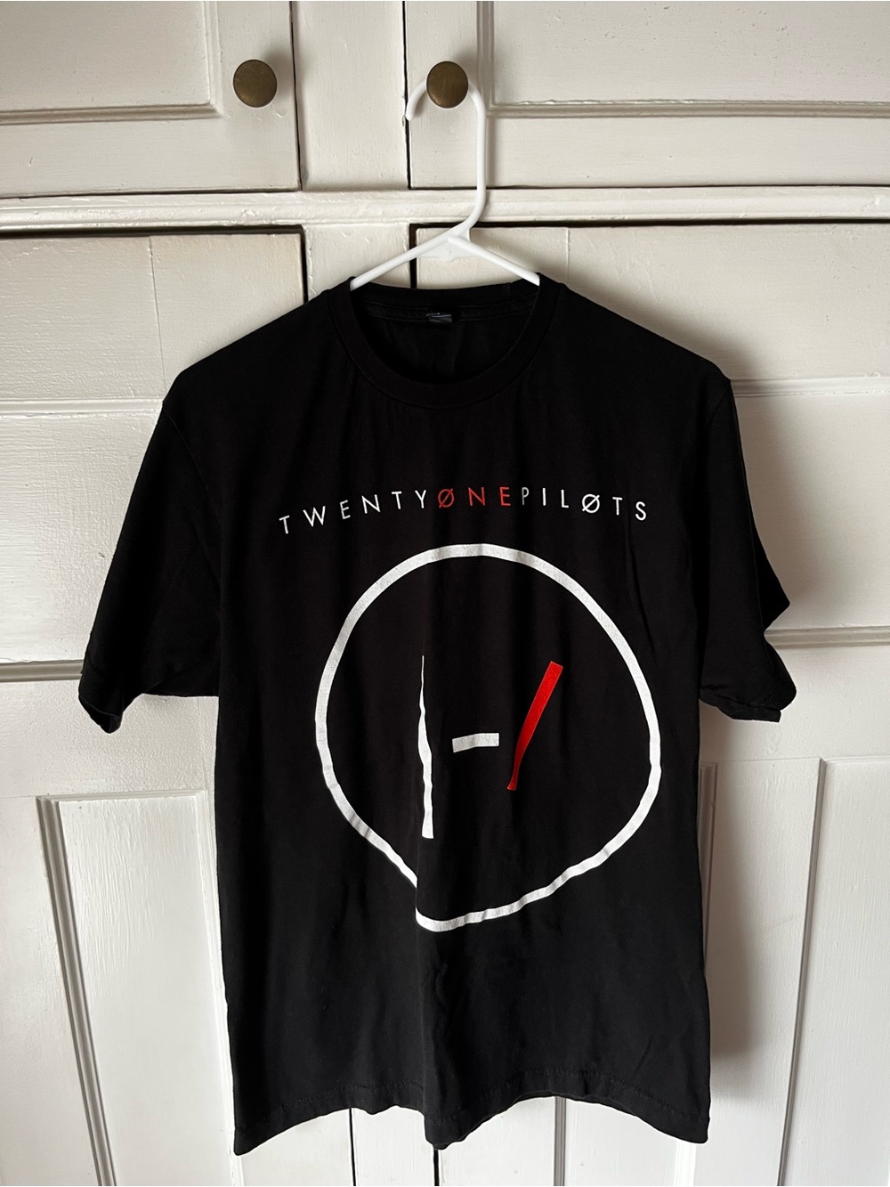 Twenty One Pilots Graphic Tee with White and Red Logo - Men’s Size L
